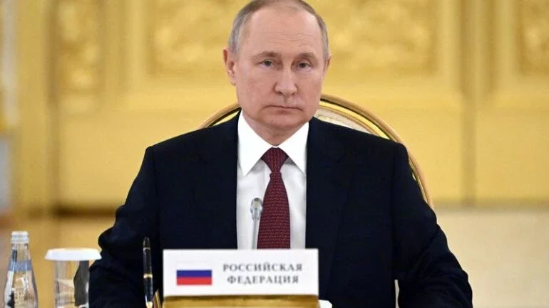 Putin diz estar pronto para entregar gás e discutir troca de prisioneiros, afirma Áustria