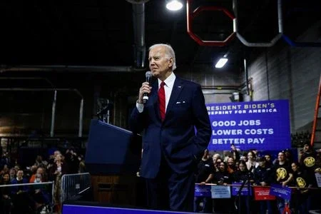 Biden ataca planos econômicos de republicanos da Câmara dos EUA e diz que irá vetar