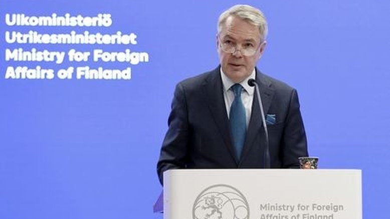 Finlândia entra na Otan e Rússia promete responder