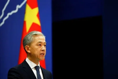 China diz que EUA lançaram balões de alta altitude em seu espaço aéreo