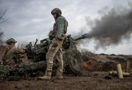 Rússia e Ucrânia lutam por Bakhmut; Moscou diz que acordo de grãos foi prorrogado