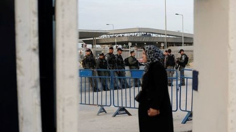 Milhares visitam Mesquita de Al-Aqsa, em Jerusalém, para orações da primeira 6ªfeira do Ramadã