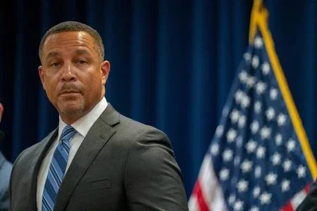 EUA prendem duas pessoas por montar "delegacia de polícia secreta" chinesa em Nova York