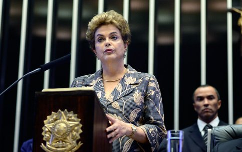 Dilma_Câmara-dos-Deputados_483x303.jpg