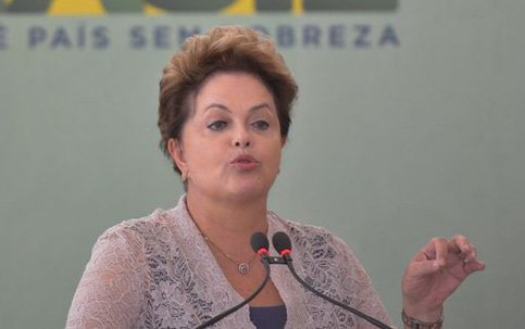 913403-dilma_pac2-8-3.jpg