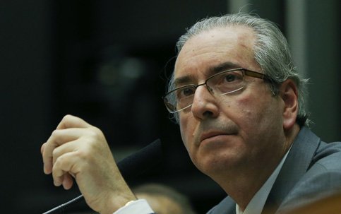 CUNHA_Ag&ecirc;ncia-PT_483x303.jpg