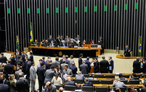 votacao-div-483x303.jpg
