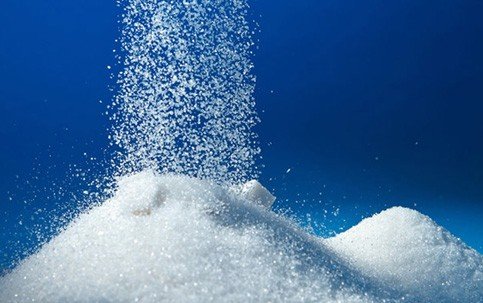 Açúcar ou sal: o que é pior para o seu corpo Açúcar ou sal: o que é pior para o seu corpo