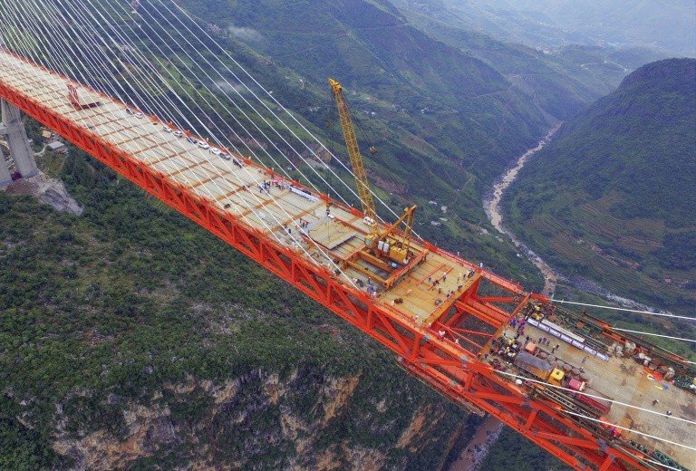China conclui ponte mais alta do mundo ISTOÉ Independente China conclui ponte mais alta do mundo ISTOÉ Independente