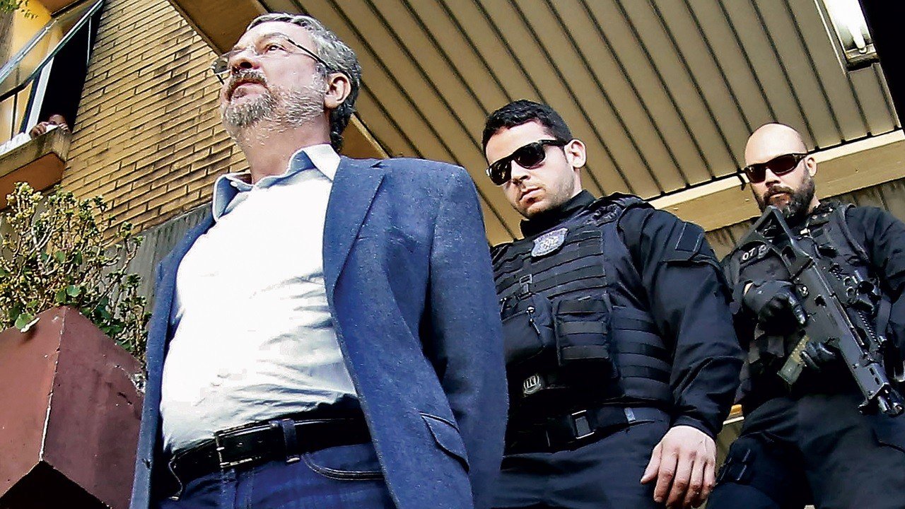 Palocci, de médico modesto a milionário preso Palocci, de médico modesto a milionário preso