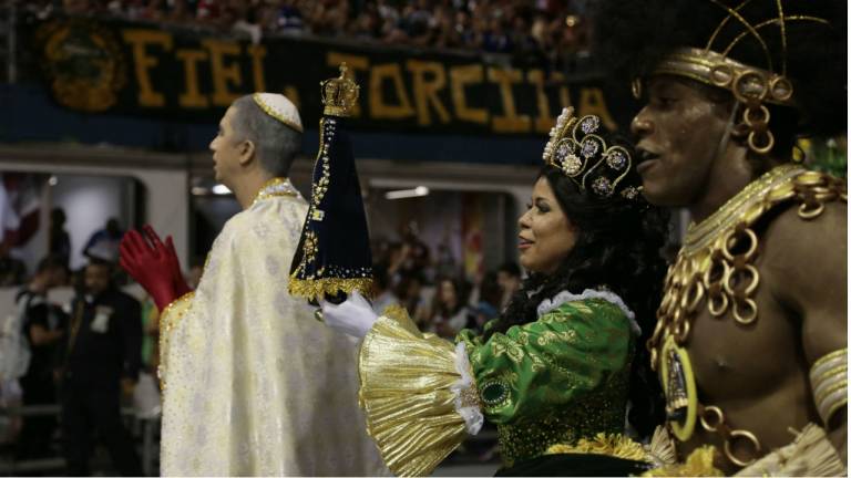 Unidos de Vila Maria homenageou Nossa Senhora Aparecida, a Padroeira do Brasil, em desfile na primeira noite do Carnaval de São Paulo 2017 (Foto: Fotos Públicas)