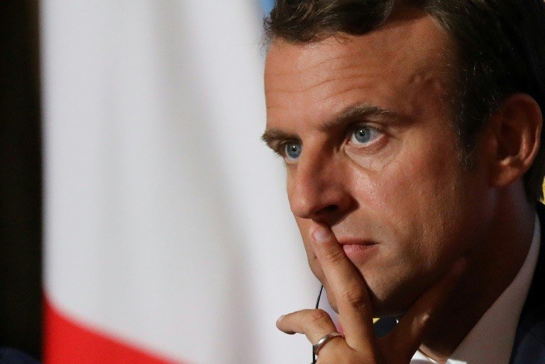 Macron chama Assad de ‘criminoso’ que deve ser julgado Macron chama Assad de ‘criminoso’ que deve ser julgado