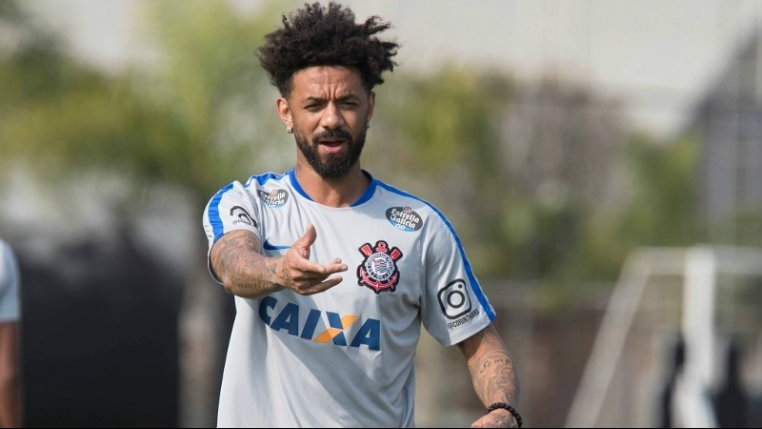 Ex-Corinthians, Cristian revela que se preparava para ''bater'' em Neymar para evitar drible