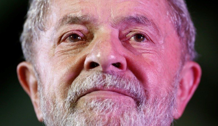 É Lula lá, e ditadura pra todo lado. Dá-lhe, PT É Lula lá, e ditadura pra todo lado. Dá-lhe, PT