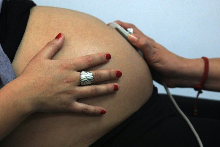 Poluição luminosa pode aumentar casos de partos prematuros Poluição luminosa pode aumentar casos de partos prematuros
