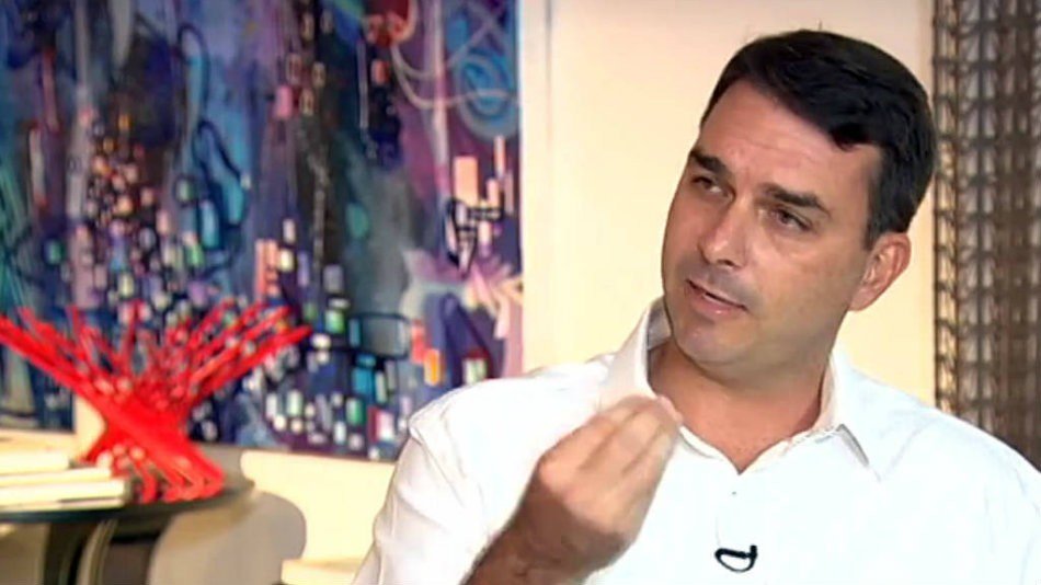 Crédito: Reprodução/TV Record Crédito: Reprodução/TV Record