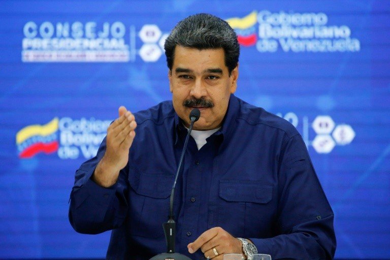 Médium ameaça Maduro com tempestades Médium ameaça Maduro com tempestades