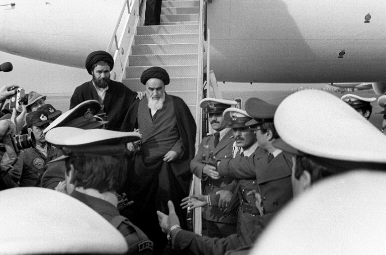 Irã relembra retorno de Khomeini, 40 anos após Revolução