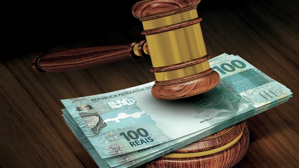 A farra de quem deveria fiscalizar A farra de quem deveria fiscalizar