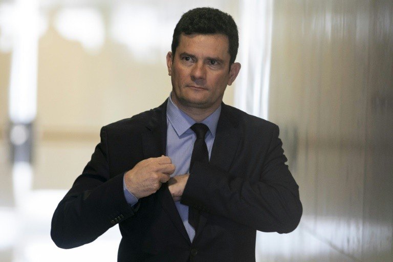 Vídeos: “Glenn Greenwald não será deportado”, diz Moro Vídeos: “Glenn Greenwald não será deportado”, diz Moro