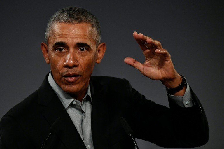 Obama revela que EUA têm vídeos de OVNIs: ”Estou falando sério” Obama revela que EUA têm vídeos de OVNIs: ”Estou falando sério”