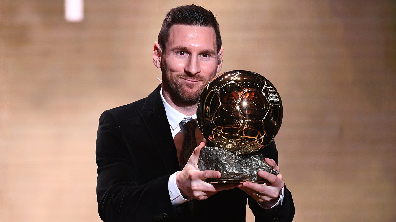 Messi conquista Bola de Ouro pela sexta vez e se torna maior vencedor ISTOÉ Independente