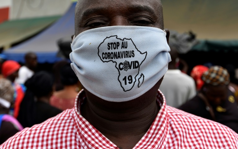 OMS prevê até 190.000 mortes por COVID-19 na África em um ano