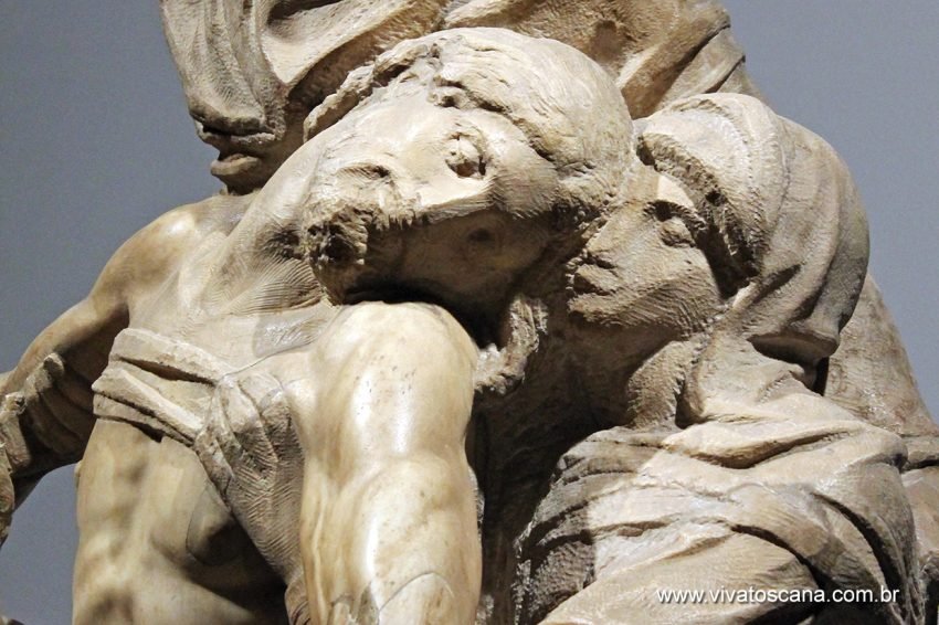 Obra de 470 anos de Michelangelo finalmente será restaurada Obra de 470 anos de Michelangelo finalmente será restaurada