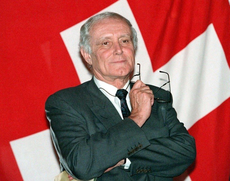 Morre de covid-19 o ex-presidente suíço Flavio Cotti, aos 81 anos Morre de covid-19 o ex-presidente suíço Flavio Cotti, aos 81 anos