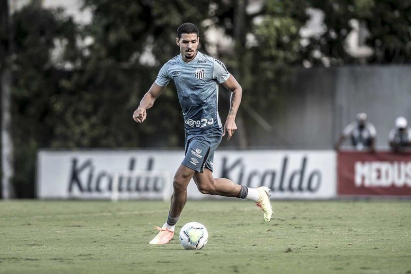 Santos detalha a negociação de Lucas Veríssimo com o Benfica Santos detalha a negociação de Lucas Veríssimo com o Benfica