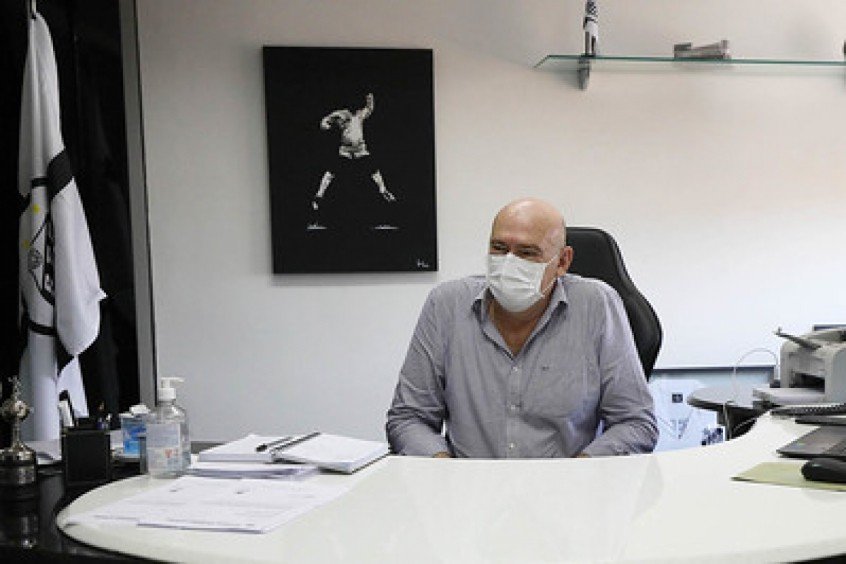 Santos anuncia parceria com consultoria para garimpar executivos Santos anuncia parceria com consultoria para garimpar executivos