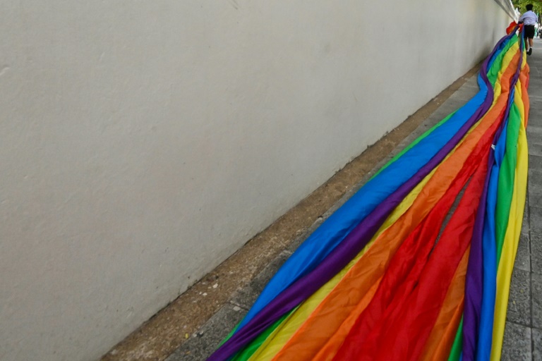 Brasil tem ao menos 5 assassinatos de LGBTI+ por semana, diz levantamento
