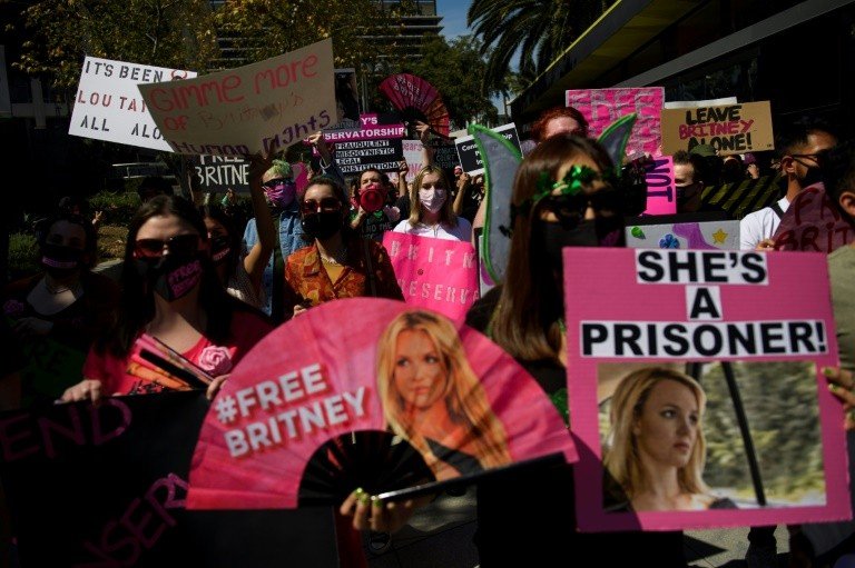 Namorado de Britney Spears faz campanha pelo fim da tutela da cantora Namorado de Britney Spears faz campanha pelo fim da tutela da cantora
