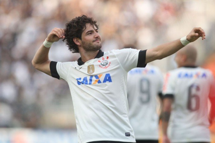 Pato diz se jogaria novamente no Corinthians: ‘Não dependeria de mim’ Pato diz se jogaria novamente no Corinthians: ‘Não dependeria de mim’