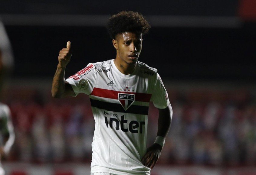 Críticas da torcida e ‘briga’ com Diniz: como foi Tchê Tchê no São Paulo Críticas da torcida e ‘briga’ com Diniz: como foi Tchê Tchê no São Paulo