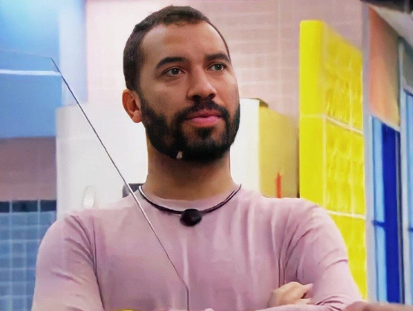 BBB21: ‘A gente ficou e tudo’, diz Gil ao relembrar Lucas Penteado BBB21: ‘A gente ficou e tudo’, diz Gil ao relembrar Lucas Penteado