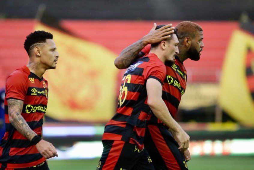 Sport vence Náutico e garante vaga na semifinal do Campeonato Pernambucano Sport vence Náutico e garante vaga na semifinal do Campeonato Pernambucano