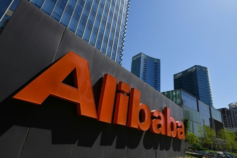 Ministro belga alerta sobre riscos com enorme centro de logística do Alibaba Ministro belga alerta sobre riscos com enorme centro de logística do Alibaba