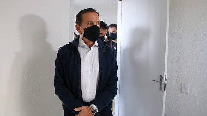 Doria chama Bolsonaro de ‘genocida’ ao discutir com Carla Zambelli durante evento do governo paulista Doria chama Bolsonaro de ‘genocida’ ao discutir com Carla Zambelli durante evento do governo paulista