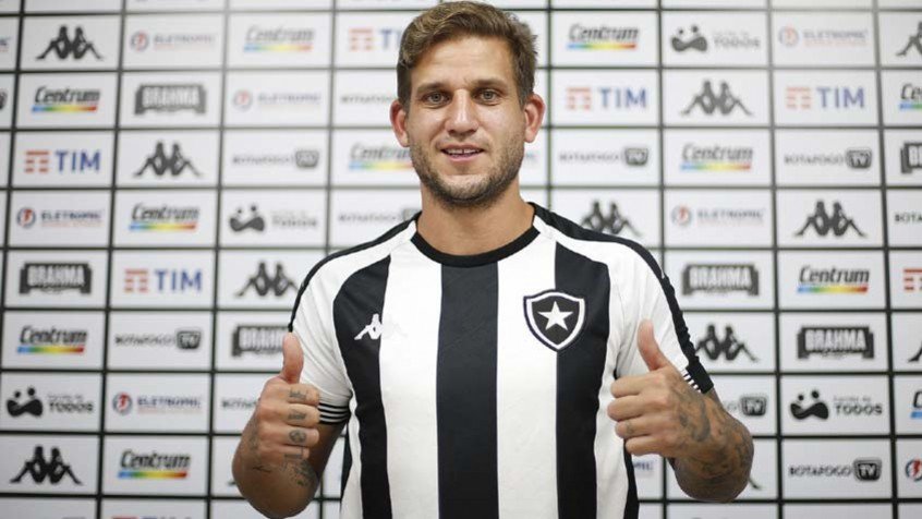Rafael Moura é relacionado pelo Botafogo para o jogo contra o Remo Rafael Moura é relacionado pelo Botafogo para o jogo contra o Remo