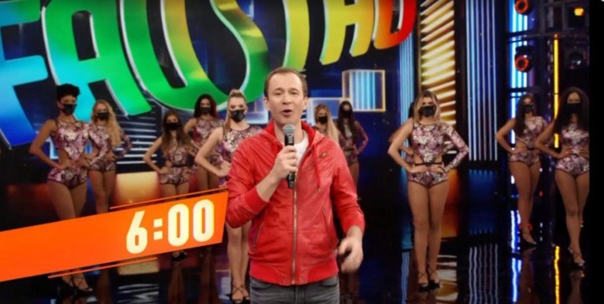 Ex-repórter esportivo, Tiago Leifert assume ‘Domingão do Faustão’ com missão de barrar Seleção no SBT Ex-repórter esportivo, Tiago Leifert assume ‘Domingão do Faustão’ com missão de barrar Seleção no SBT