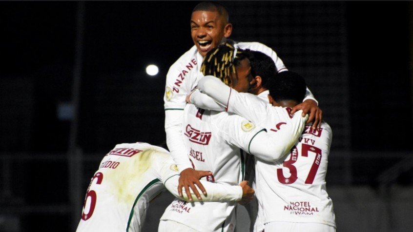 Trote em Gustavo Apis e time de guerreiros: os bastidores do empate do Fluminense no Brasileirão Trote em Gustavo Apis e time de guerreiros: os bastidores do empate do Fluminense no Brasileirão