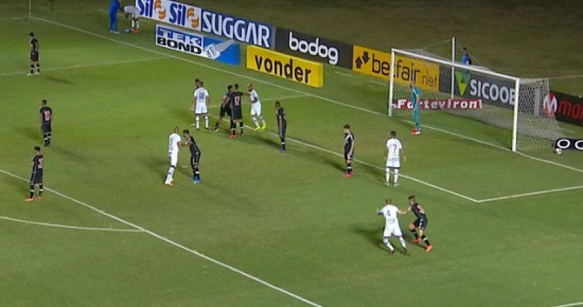 Trágico na defesa e estéril no ataque, Vasco volta a perder em casa, desta vez para o Avaí Trágico na defesa e estéril no ataque, Vasco volta a perder em casa, desta vez para o Avaí