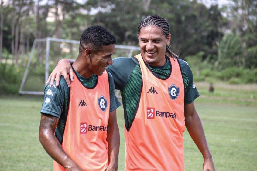 Felipe Gedoz destaca força do elenco e fala que o acesso só depende deles Felipe Gedoz destaca força do elenco e fala que o acesso só depende deles
