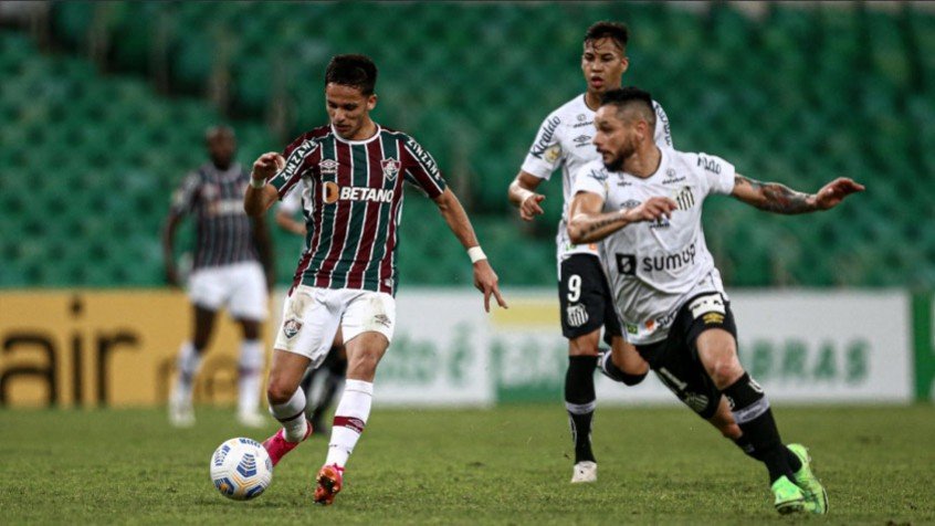 Marcos Guilherme lamenta derrota no Maracanã: “Estou indignado” Marcos Guilherme lamenta derrota no Maracanã: “Estou indignado”