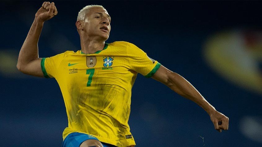 Perfil do Fluminense destaca semelhança entre gol de Richarlison e de Fred após vitória da Seleção Perfil do Fluminense destaca semelhança entre gol de Richarlison e de Fred após vitória da Seleção