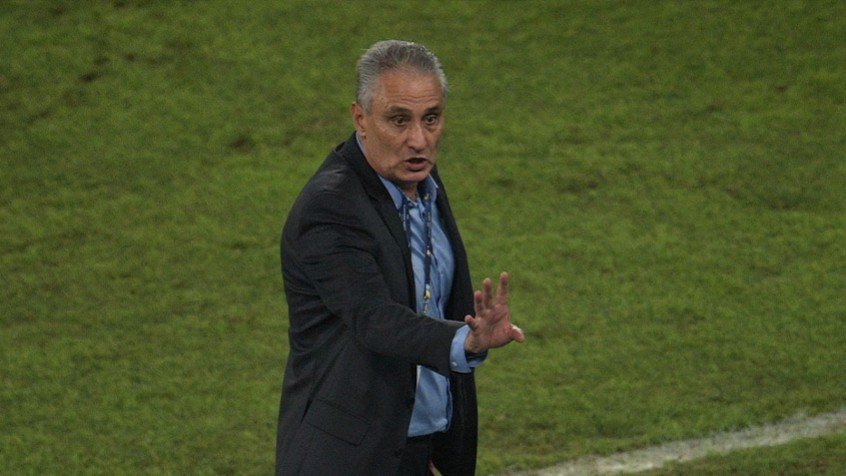 ‘Rodízio’ deixa Seleção oscilante, mas Tite vê caminhos para engrenar ‘Rodízio’ deixa Seleção oscilante, mas Tite vê caminhos para engrenar