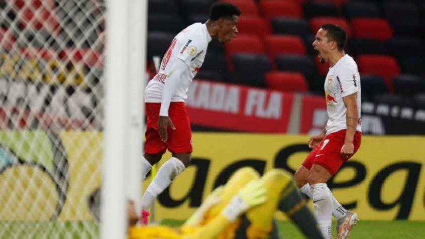 Em jogo eletrizante e de pinturas, Flamengo sofre virada no último lance e vê Bragantino assumir o topo Em jogo eletrizante e de pinturas, Flamengo sofre virada no último lance e vê Bragantino assumir o topo