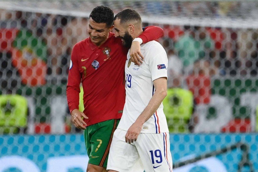 Benzema revela conversa com Cristiano Ronaldo em jogo entre Portugal e França: ‘Um grande amigo’ Benzema revela conversa com Cristiano Ronaldo em jogo entre Portugal e França: ‘Um grande amigo’