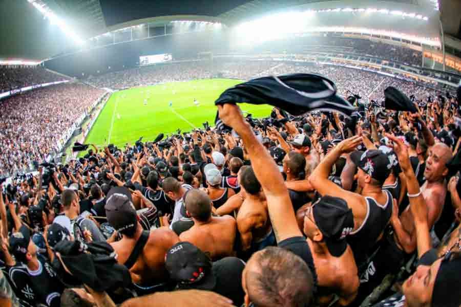 Organizadas do Corinthians marcam protesto contra atual fase do clube Organizadas do Corinthians marcam protesto contra atual fase do clube